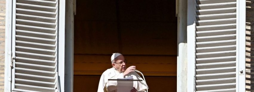 El papa Franciaco durante el rezo del ángelus, el 13 de enero de 2019, Fiesta del Bautismo de