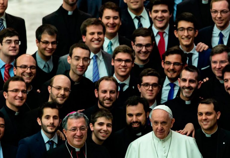 Seminaristas de la diócesis de Getafe en la audiencia general en Roma con el papa Francisco