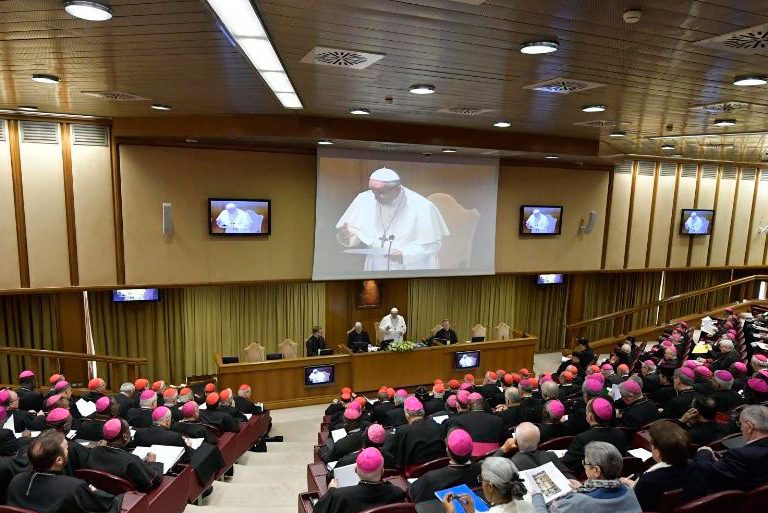 El Papa en la apertura de la cumbre antiabusos: “Se espera de nosotros no solo obvias condenas