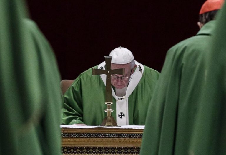 El Papa Francisco, durante la misa conclusiva de la cumbre antiabusos del Vaticano/EFE
