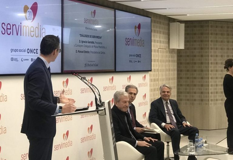 El presidente de Cáritas Española: “Los políticos deben echar el resto en lo social”