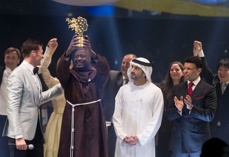 Peter Tabichi: el mejor profesor del mundo conoce el secreto para multiplicar los panes y los peces