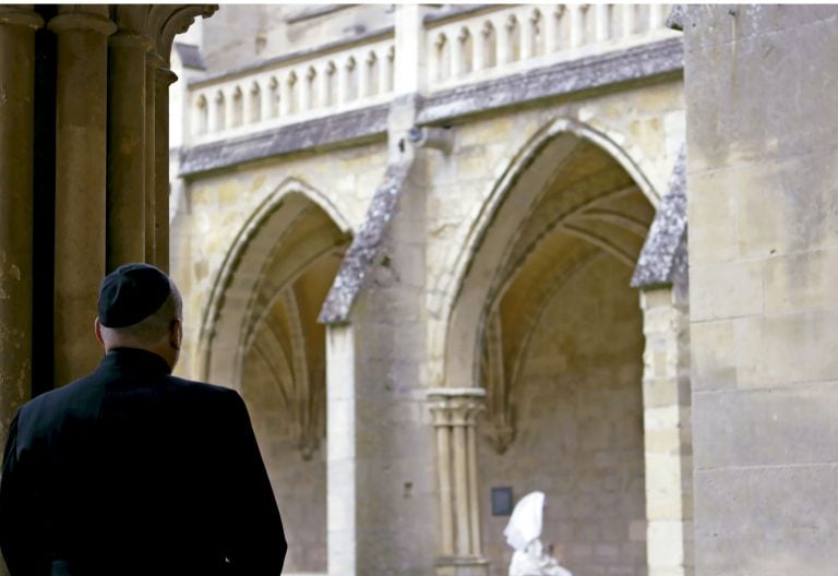 ‘Monjas abusadas, el otro escándalo de la Iglesia’: Francia se estremece con el documental