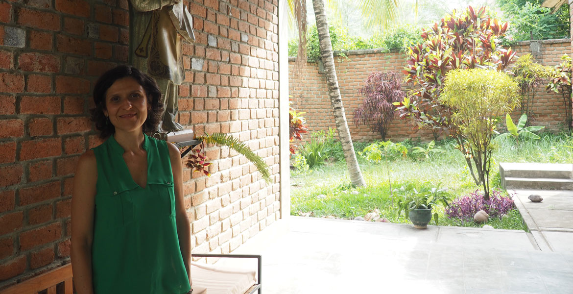 Marita Bosch, miembro del Equipo Itinerante fundado por el P. Perani en Brasil, y que recorre la Amazonía para vivir con las comunidades indígenas y ribereñas. Noviembre 2018. Foto: José Lorenzo