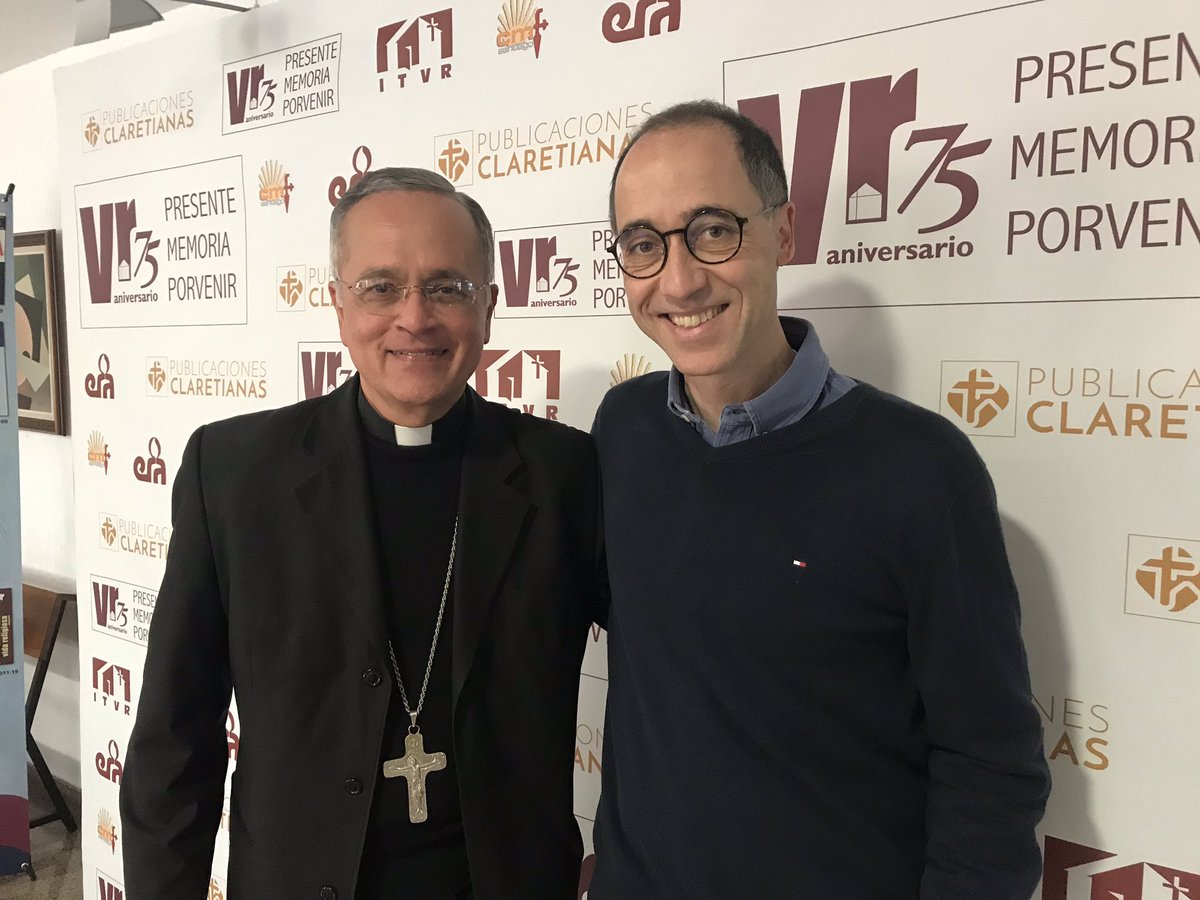 José María Rodríguez Olaizola con el obispo auxiliar de Managua, Silvio José Báez