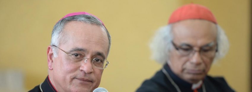 El obispo nicaragüense que fue amenazado de muerte continuará su ministerio en Roma