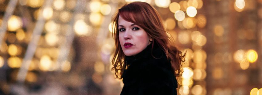 La escritora Vanessa Montfort