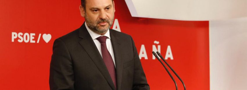 El PSOE responde a Francisco: Pedro Sánchez está “trabajando más que nadie” por atender a