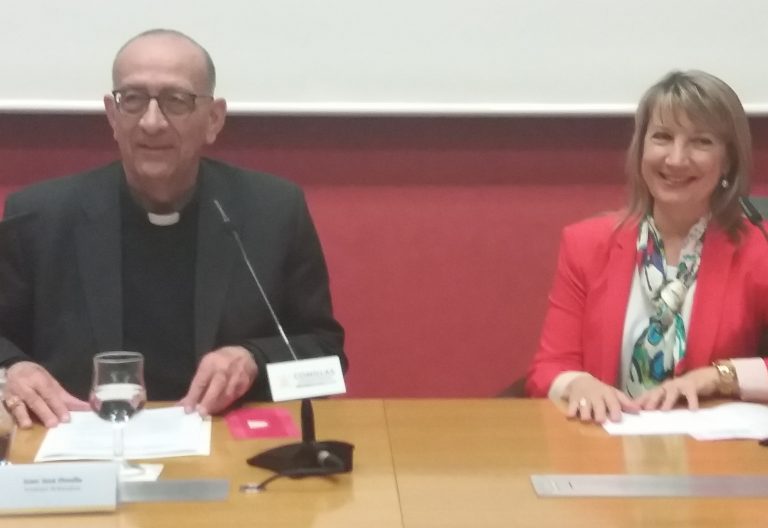 Omella: “Hay que aplicar el Derecho Canónico al estilo de Jesús: con misericordia”