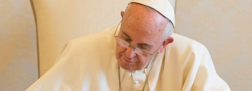 El Papa a los sacerdotes: “El dolor de tantas víctimas no puede ser en vano”