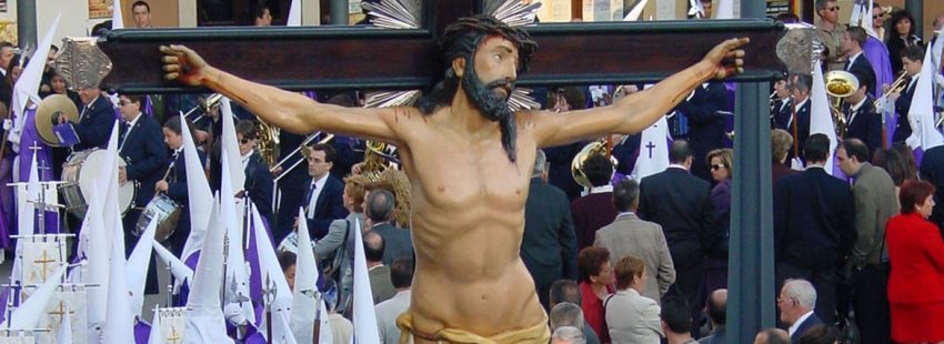 procesion-semana-santa-daimiel-CristoExpiracion1-blancos