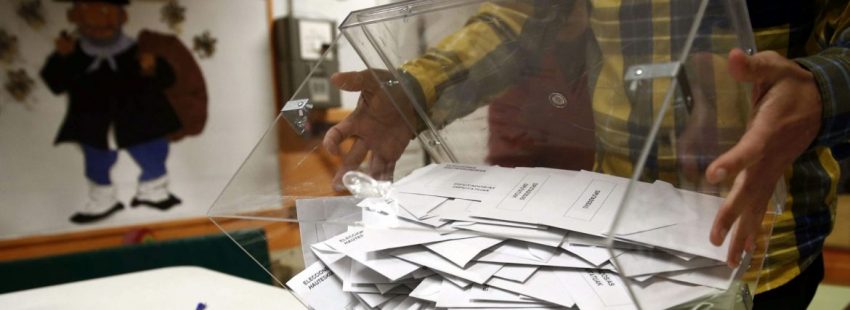 Urnas de unas elecciones generales en España