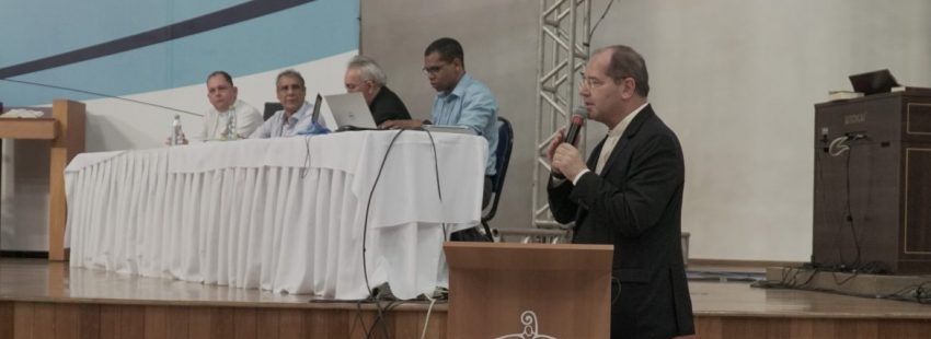 Los obispos de Brasil eligen a Walmor Oliveira de Azevedo presidente de la CNBB