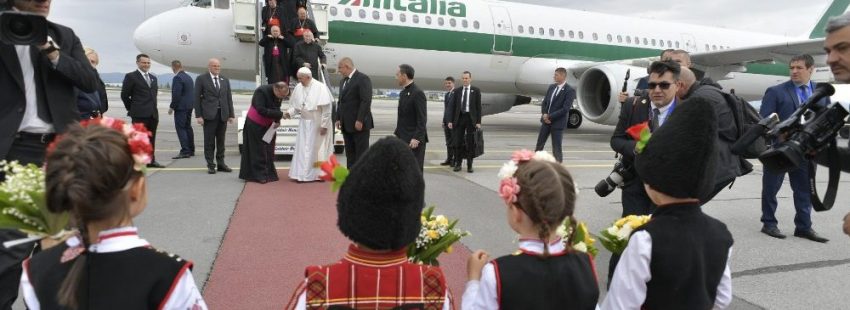 El papa Francisco, en su viaje a Bulgaria
