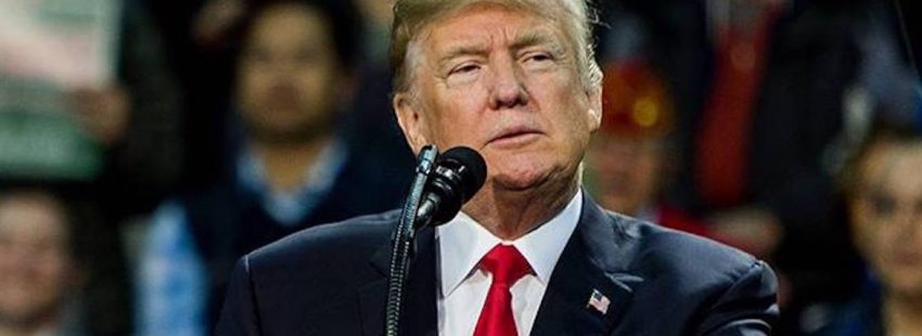 Trump asegura que Dios le ha retado a que recupere la economía: “Tú sabes, lo hiciste una vez”