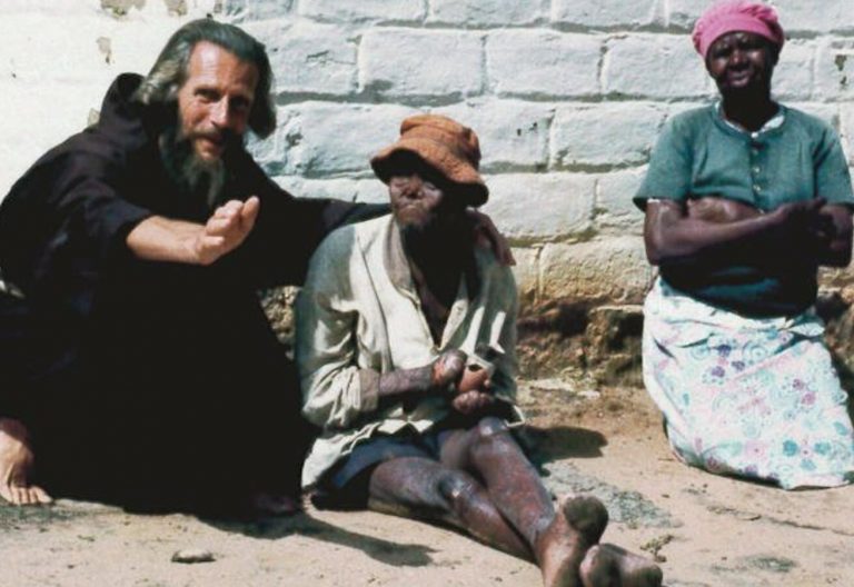 John Bradburne, el patrón de los aventureros