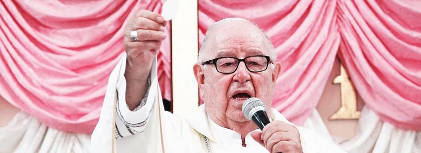 El Cardenal mexicano Sergio Obeso se encuentra muy delicado de salud