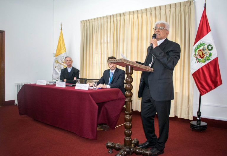 Obispos peruanos reafirman su compromiso de trabajar por los migrantes venezolanos
