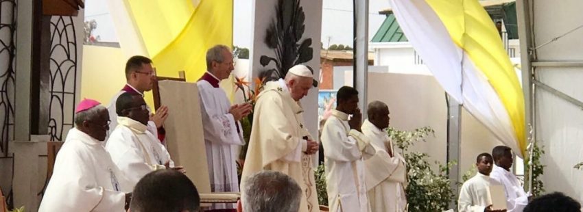 El Papa Francisco celebra la eucaristía dominical en Madagascar