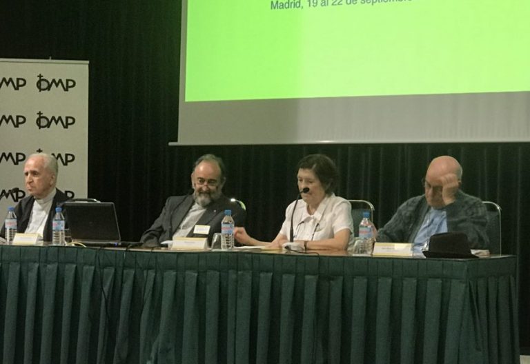 Los obispos misioneros claman: “El pobre es bienaventurado, la miseria no”