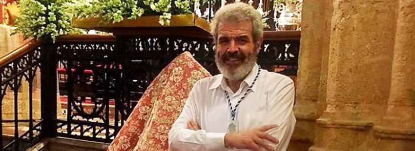 lorenzo-caprile-manto-virgen-de-la-luz-tarifa septiembre 2019