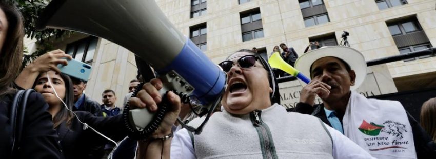La ‘monja uribista’ no es carmelita misionera (y nunca lo ha sido)