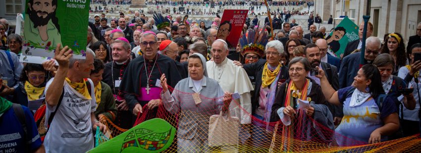 Los  lefebvrianos celebrarán misas “reparadoras” tras la “feria idolátrica y panteísta”