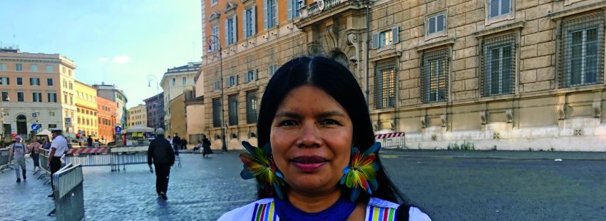 Patricia-Gualinga-indígena
