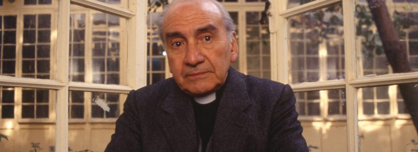 Renato Poblete, sacerdote jesuita Chile