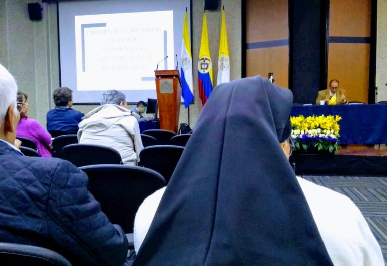 Amerindia Colombia celebra jornadas en torno a la teología de la liberación