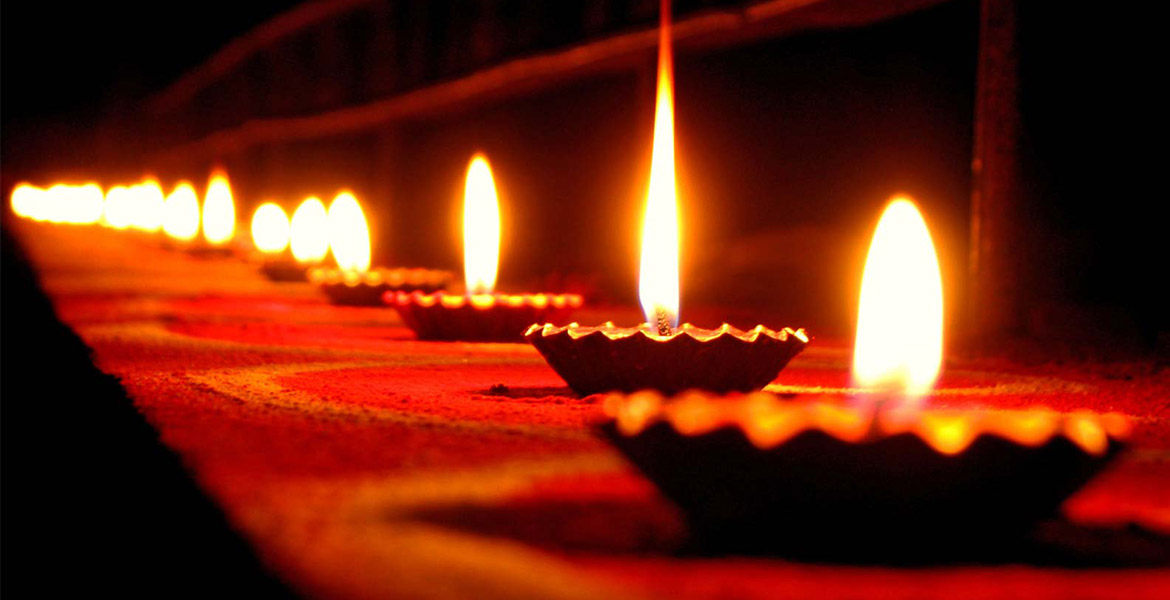 Velas Fiesta Hinduista