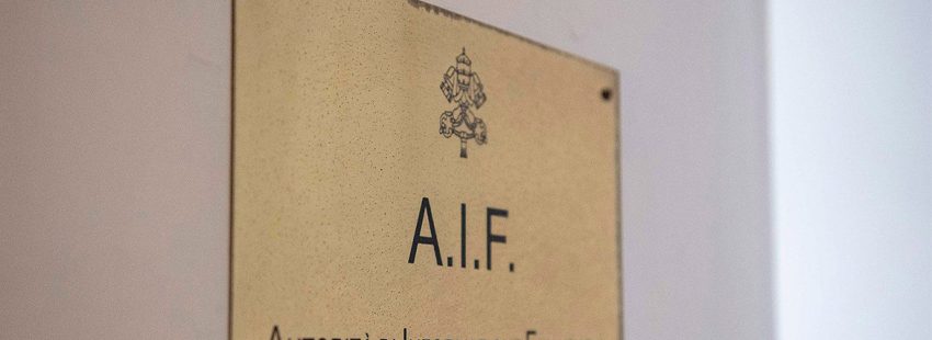 Francisco renovará a la vuelta de Japón la dirección de la Autoridad Financiera del Vaticano