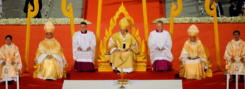 El papa Francisco en la misa de Tailandia