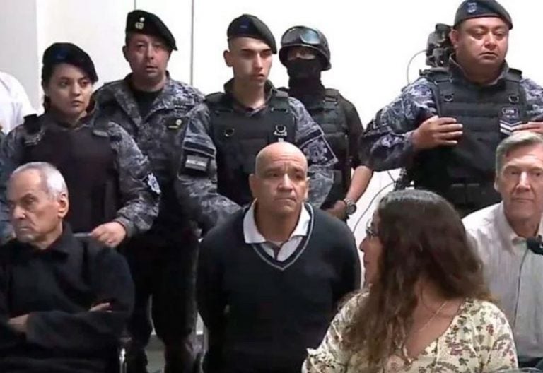 Caso Próvolo: 45 y 42 años de prisión a dos sacerdotes por abusar de once menores con