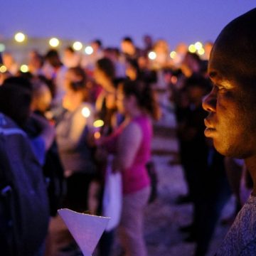 Vigilia de oración por los migrantes en Cádiz