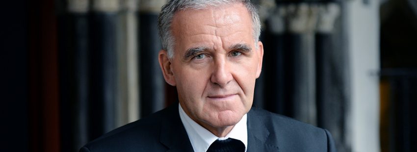 Un obispo alemán, acusado de robar 127.000 euros a una anciana