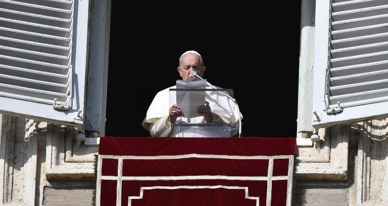 angelus papa inmaculada