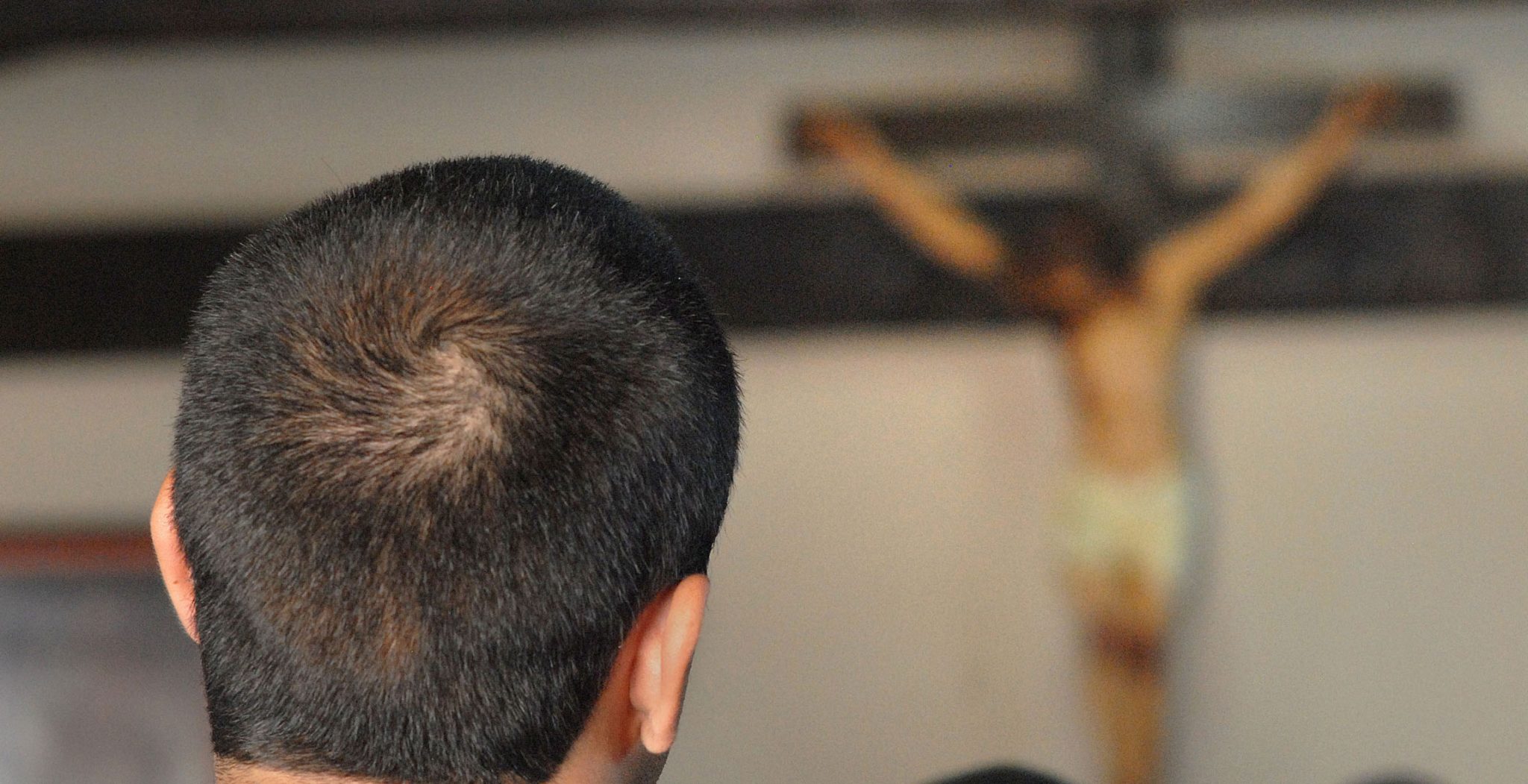 chico-rezando-Jesús