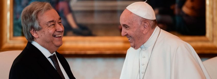 El papa Francisco, en una audiencia con Antonio Guterres, secretario general de la ONU