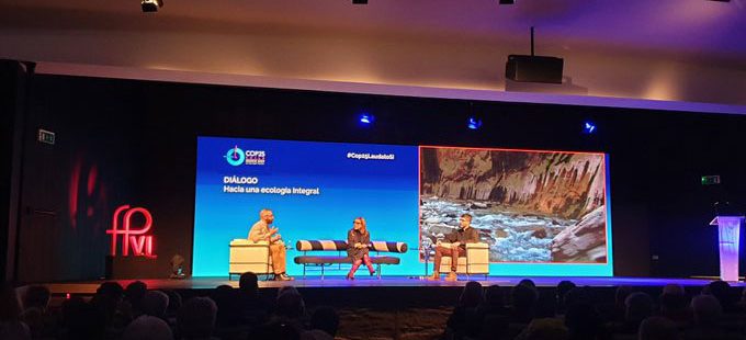 Eduardo Agosta y Jaime Tatay en el foro sobre cambio climático de la Fundación Pablo Vi