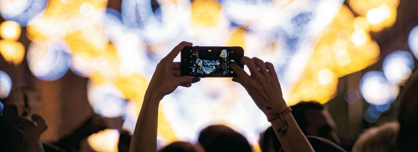 telefono-movil-luces-navidad