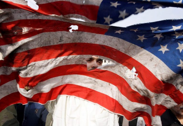 El patriarca de Bagdad pide “sabiduría para evitar la erupción del volcán” en Oriente