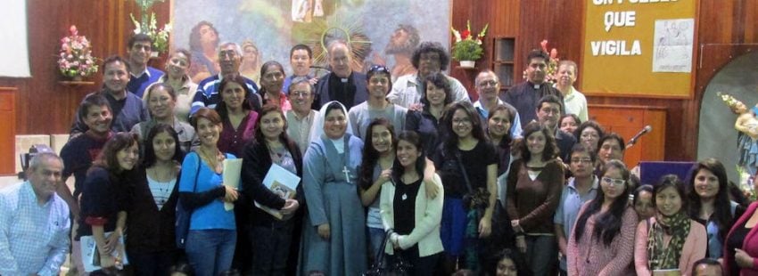 César Buendía, el misionero valenciano que acoge a venezolanos en su parroquia de Perú