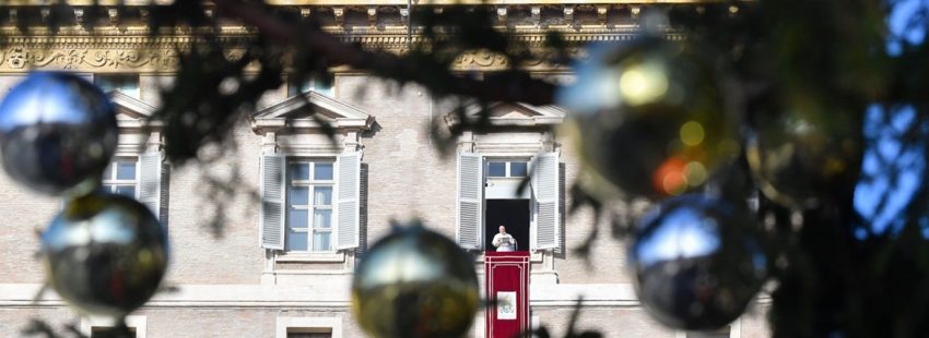 Francisco en el ángelus: “Después de haber encontrado al Señor en estas fiestas, ya no podemos