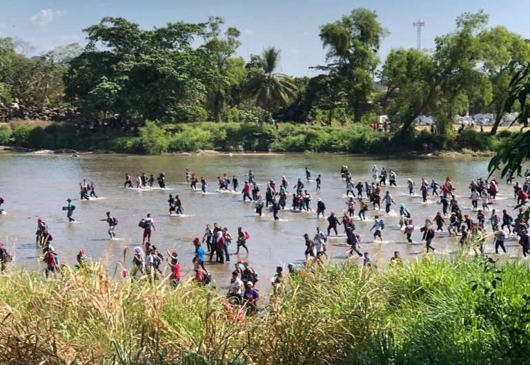 La Iglesia está alerta ante un posible ingreso de la caravana migrante a México