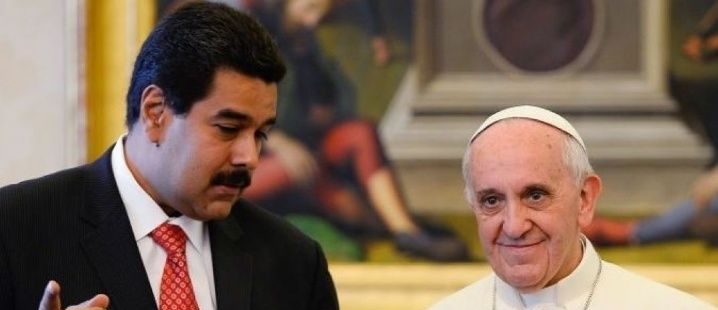 Maduro asegura al Papa que Venezuela se está quedando sin católicos por culpa de la Conferencia