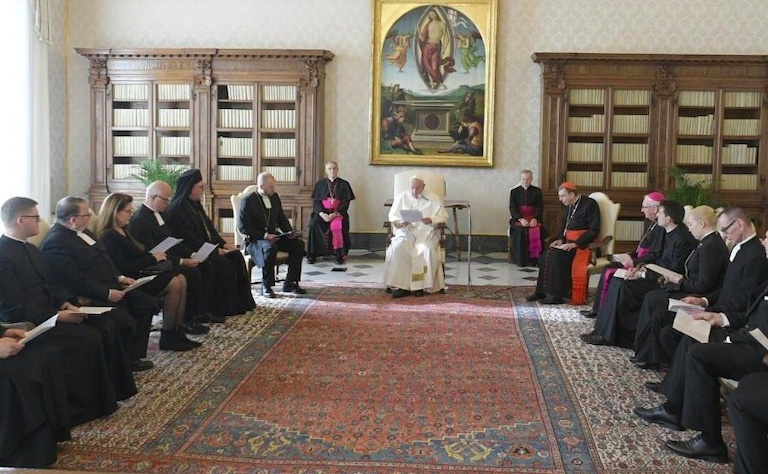 Francisco: “La comunidad de todos los bautizados está llamada a estar unida”