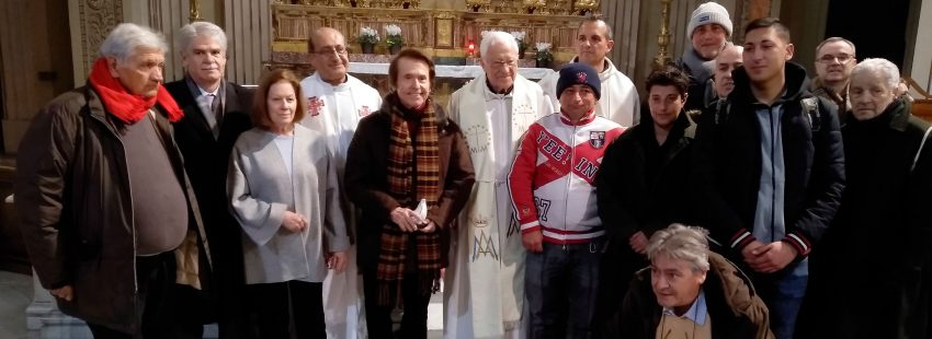 Raphael inaugura un dormitorio para sintecho en la iglesia 24 horas de Mensajeros de la Paz en Roma