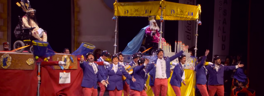 Una chirigota causa polémica en el Carnaval de Cádiz al hacer una sátira sobre la Semana Santa