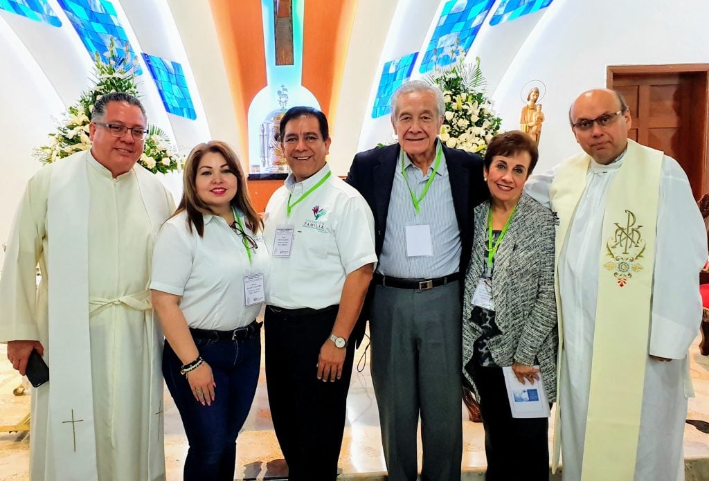 Mexicanos Dimension Familia 